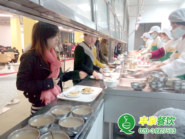 工廠如何選擇一家滿意的飯堂承包公司？