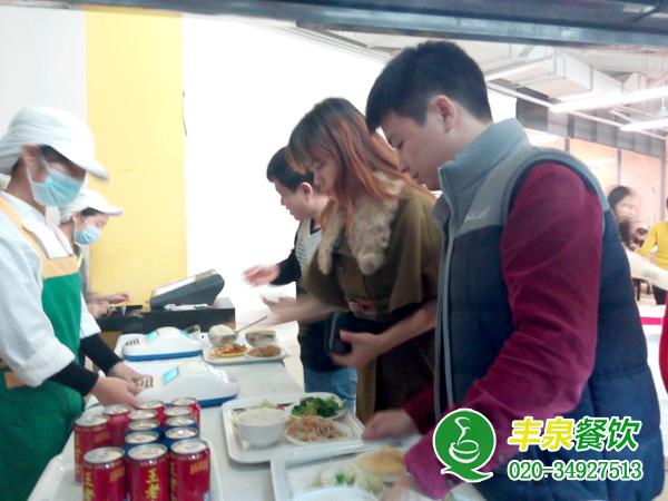 工廠如何選擇一家滿意的飯堂承包公司？